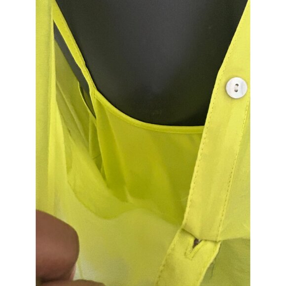 Sleeveless Neon Green  Sheer Button-Down Blouse With Front Pockets size 3X - Picture 5 of 10
